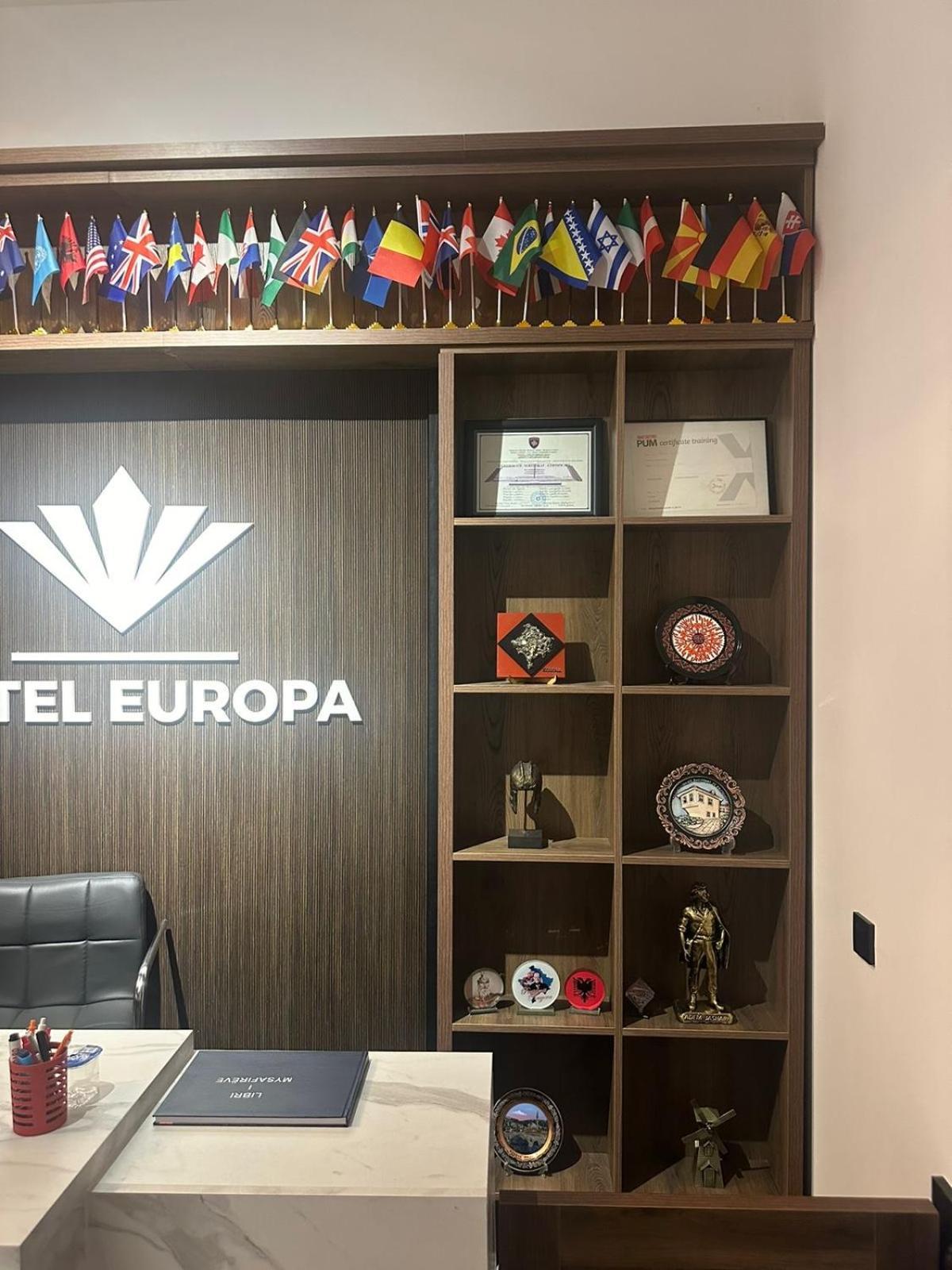 Hotel Europa Prishtina Pristina Exterior foto